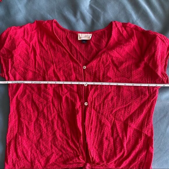 Universal Thread Tie Top - Picture 6 of 9